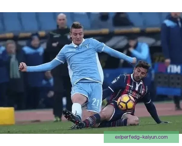 维罗纳迎来关键球员回归，状态回暖助力争夺宝贵积分