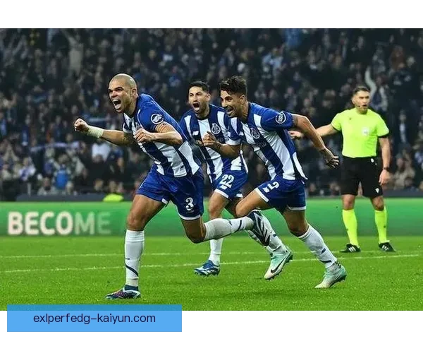 世界足球热议：近期赛事表现与球员状态走势分析